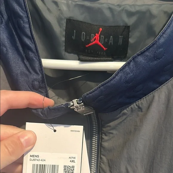 Jordan x CLOT Navy and Gray Jacket - New - Picture 2 of 5